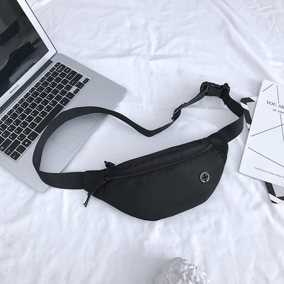 Tavaline tõmblukuga meeste punkmudel