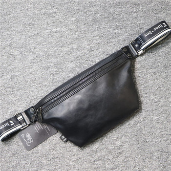 Нов модел мъжка чанта от еко кожа с цип в черен цвят