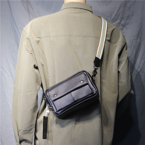 Jauna modeļa vīriešu soma ar priekšējo kabatu no eko ādas plecam