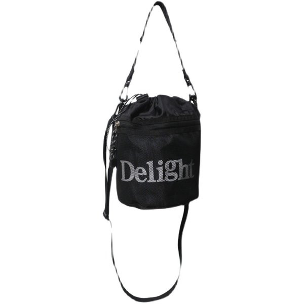 Vīriešu ikdienas soma ar uzrakstu un saitēm