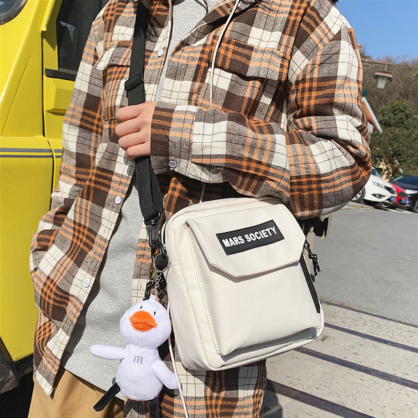 Vīriešu tekstila soma ar uzrakstu un rāvējslēdzēju