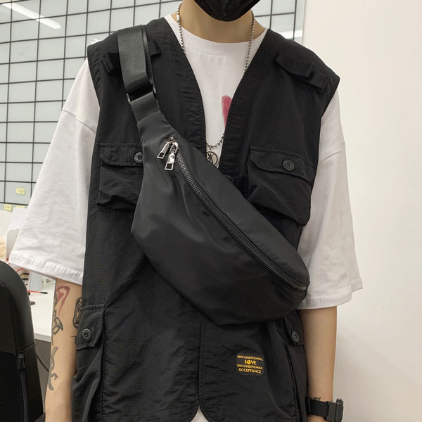 Tõmblukuga tavaline meeste koti mudel