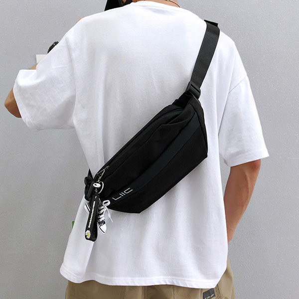 Sportlik ja igapäevane meeste tekstiilist kott - puhas mudel