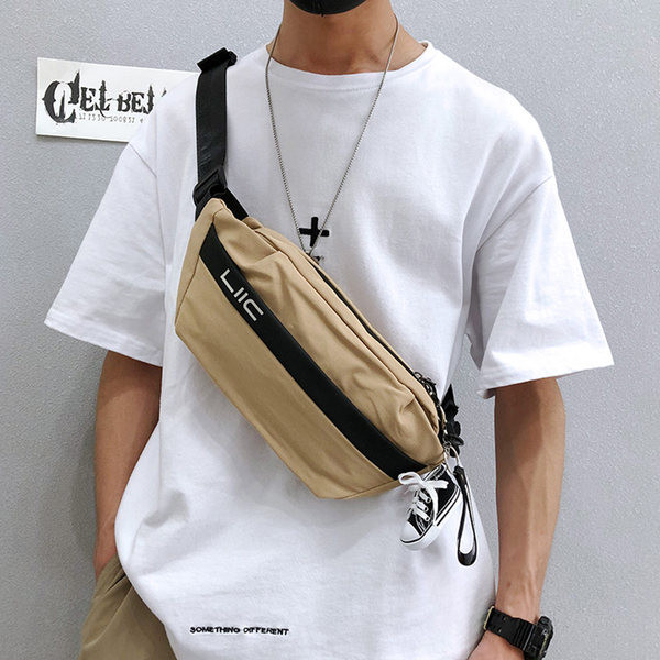 Sportlik ja igapäevane meeste tekstiilist kott - puhas mudel