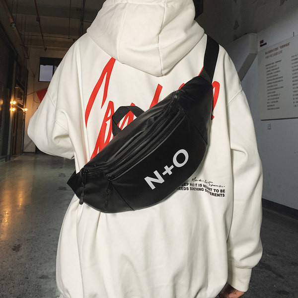 Ikdienas vīriešu soma ar uzrakstu un rāvējslēdzēju divās krāsās