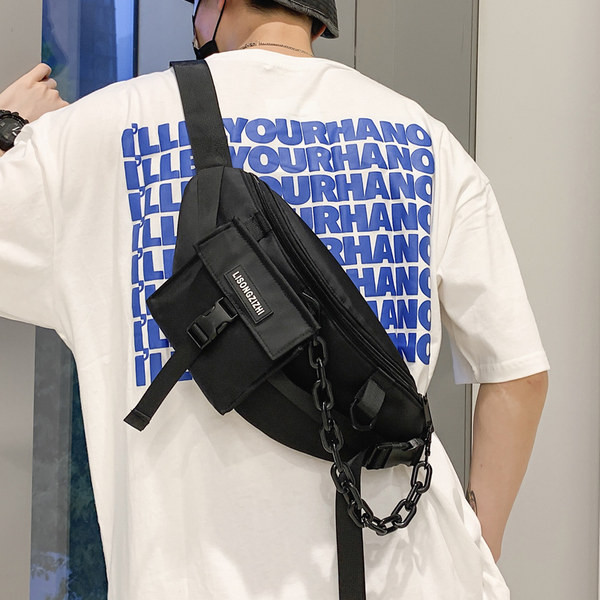 Ikdienas soma ar kabatu un sprādzi