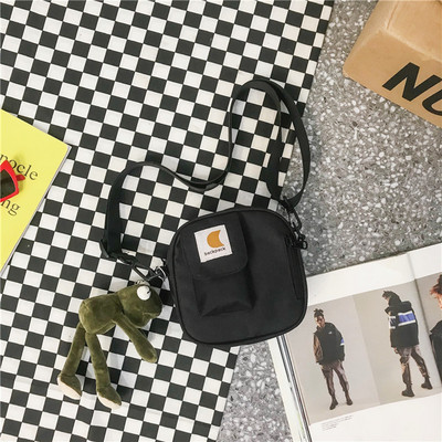 Feliratos férfi mini táska mindennapi használatra