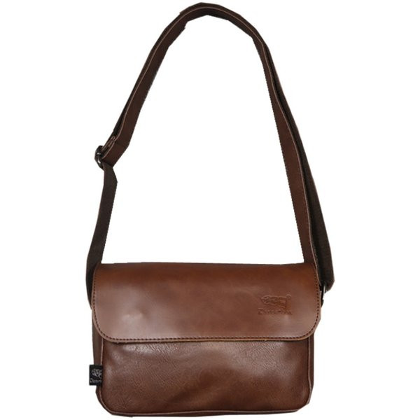 Eko bőrből készült alkalmi férfi táska vállfogantyúval, fekete színben