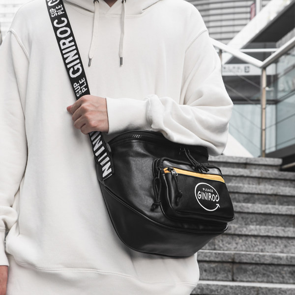 Vīriešu eko ādas soma ar uzrakstiem