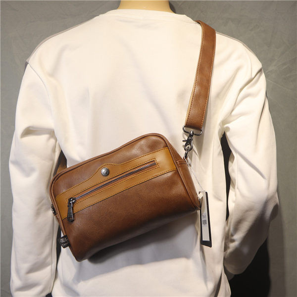 Jauna modeļa vīriešu soma ar regulējamu rokturi no eko ādas