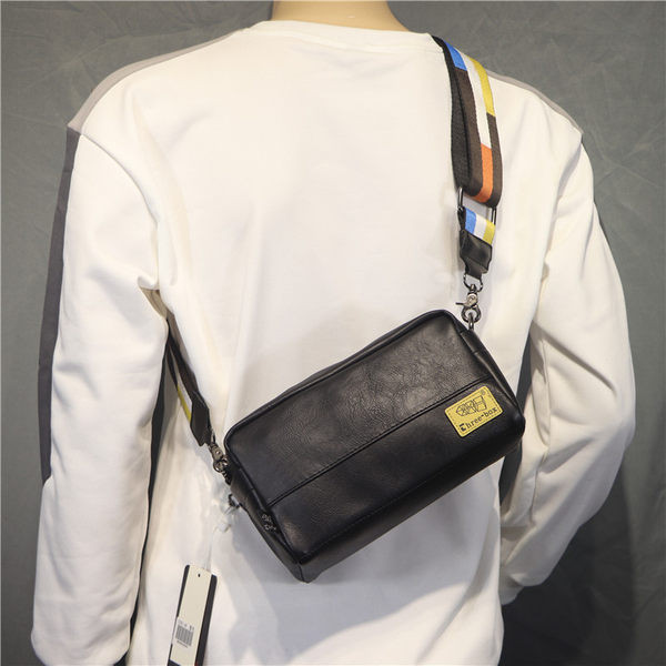 Maza vīriešu soma no eko ādas ar plecu rokturi