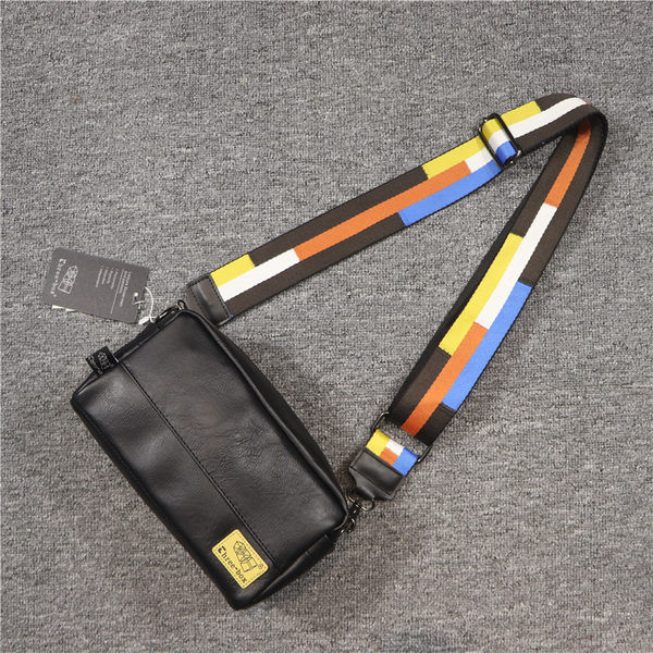 Maza vīriešu soma no eko ādas ar plecu rokturi