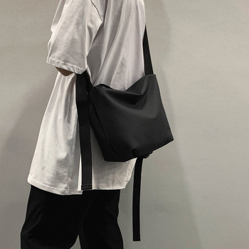 Ανδρική τσάντα απλό μοντέλο σε δύο χρώματα