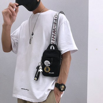Ежедневна мъжка чанта с дръжка от текстил и две значки