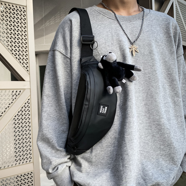 Tekstila punk vīriešiem ar emblēmu