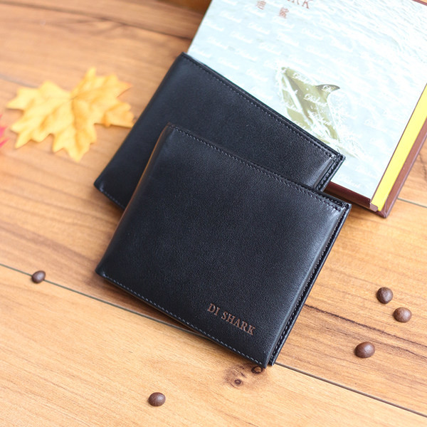 Férfi bőr pénztárca bankkártya rekesszel