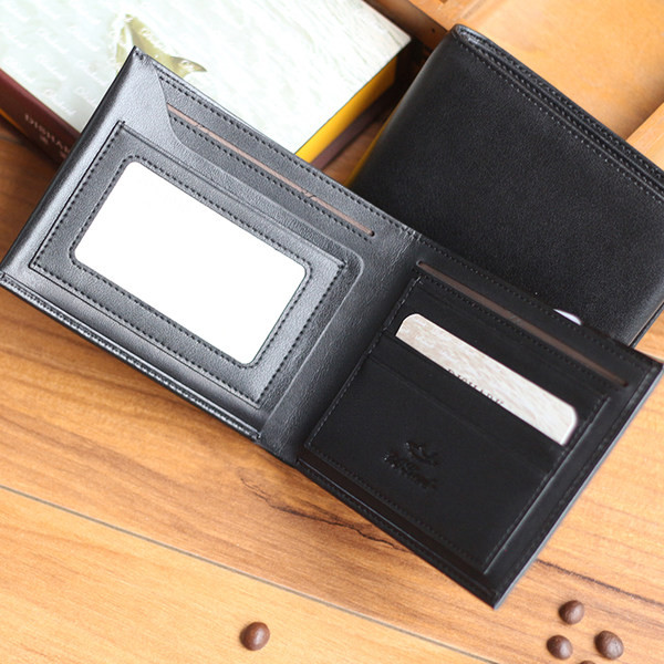 Férfi bőr pénztárca bankkártya rekesszel