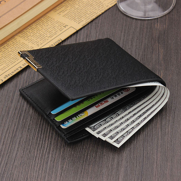 Neliels vīriešu maciņš no eko ādas ar nodalījumu naudai un kartēm