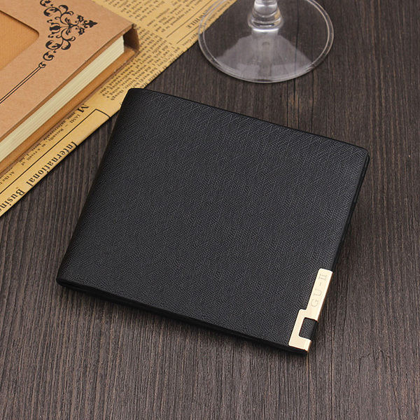 Neliels vīriešu maciņš no eko ādas ar nodalījumu naudai un kartēm