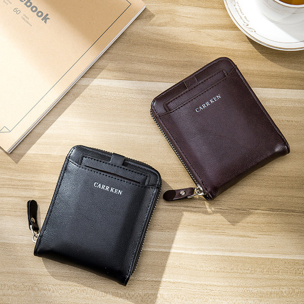 Vīriešu ādas maks ar nodalījumiem banknotēm un kredītkartēm