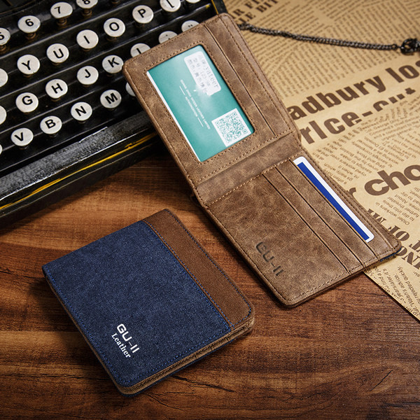 Neliels tekstila maks vīriešiem ar karšu slotiem