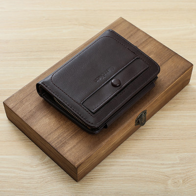Naujo modelio vyriška piniginė su skyriumi monetoms ir kreditinėms kortelėms