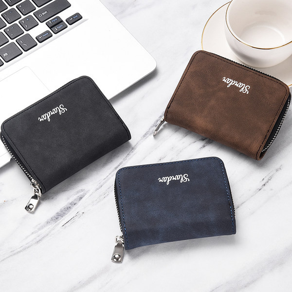 Férfi pénztárca felirattal és cipzárral