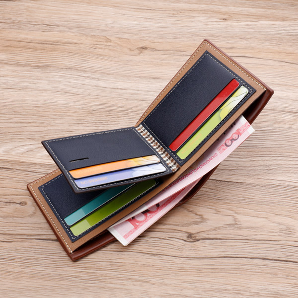 Férfi bőr pénztárca rekesszel személyes iratok és bankkártyák számára