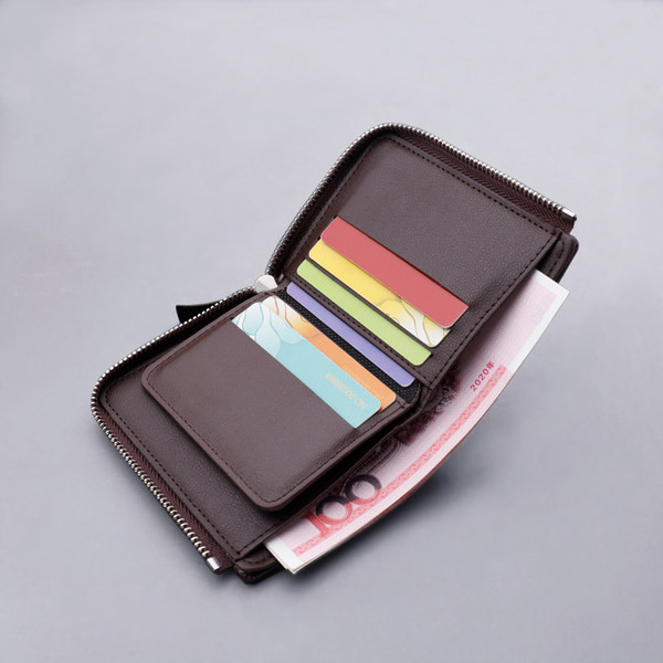 Vīriešu eko ādas maks brūnā krāsā