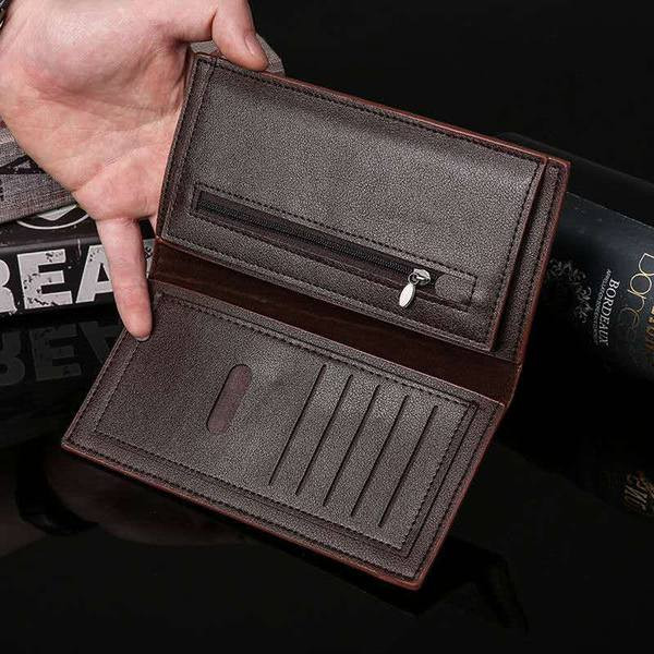 Vīriešu maks ar reljefu ādu un debetkartes nodalījumu