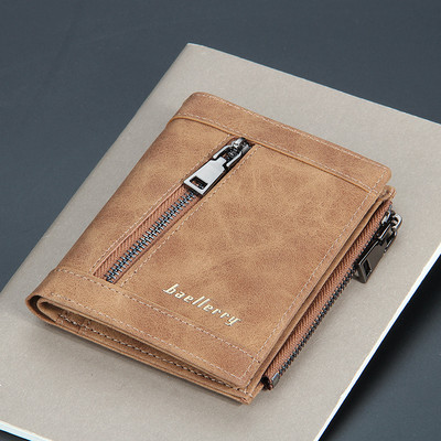 Modern pénztárca felirattal és cipzárral