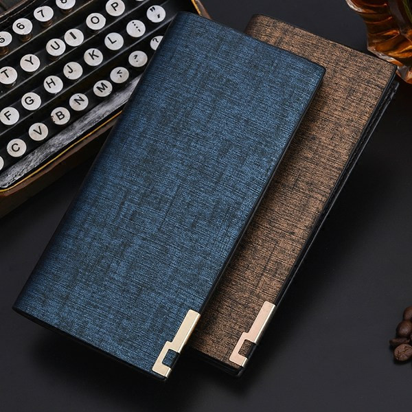 Vīriešu maks divi modeļi ar uzrakstu un metāla elementu