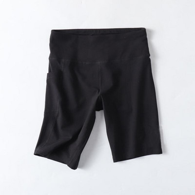 Naiste lühikesed retuusid sportimiseks