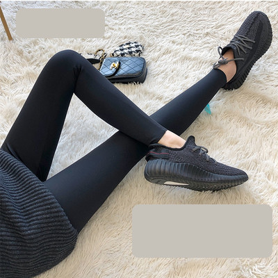 Jauns sieviešu ikdienas legingu modelis ar augstu vidukli