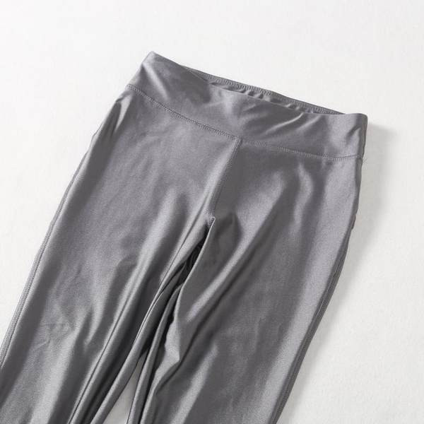 Дълъг клин с висока талия и лъскав ефект