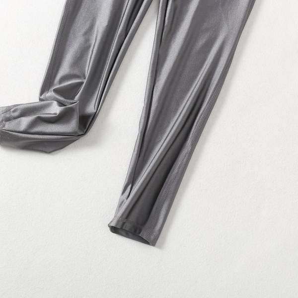 Дълъг клин с висока талия и лъскав ефект