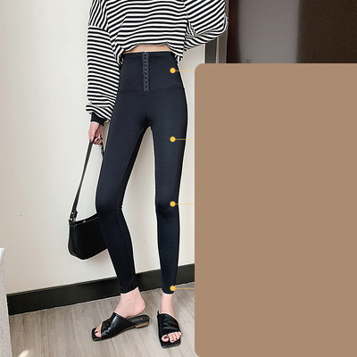 Jauna modeļa sporta ķīlis ar augstu vidukli sievietēm