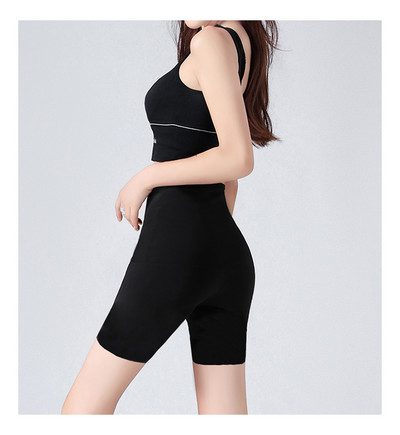 Īsi sporta legingi sievietēm