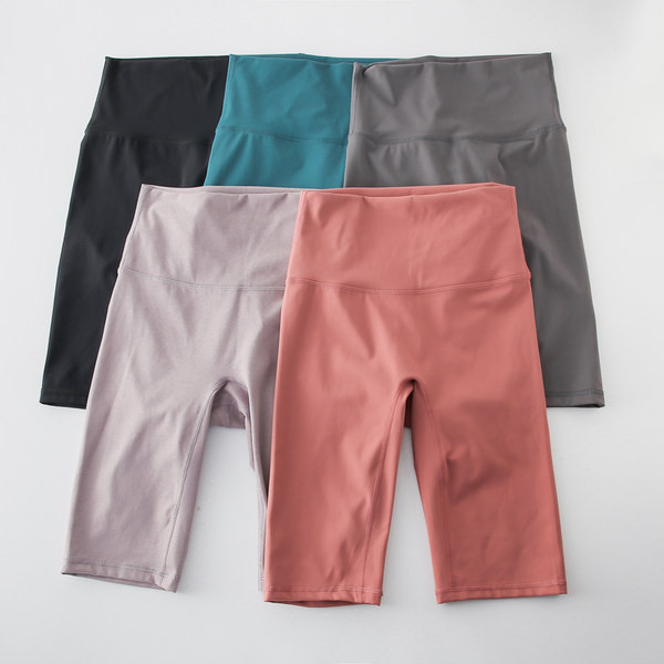 Jauna modeļa sieviešu īsie sporta legingi ar augstu vidukli