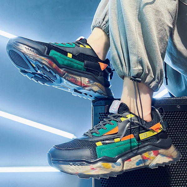 Kareda talla ja paeltega meeste sporditossud - kolme värvi