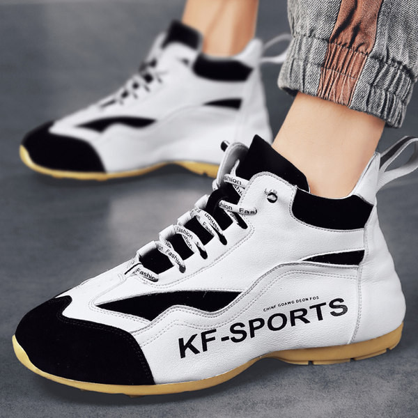 Jauns vīriešu kedu modelis ar uzrakstiem trīs krāsās