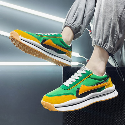 Jauns ikdienas vīriešu kedu modelis ar plakanām zolēm