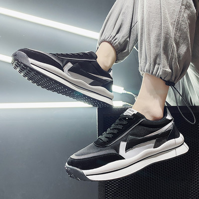 Jauns ikdienas vīriešu kedu modelis ar plakanām zolēm