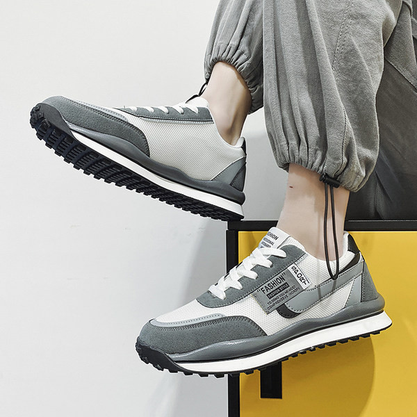 Jauns ikdienas vīriešu kedu modelis ar plakanām zolēm