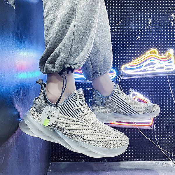 Vasaras vīriešu kedas no elpojoša auduma