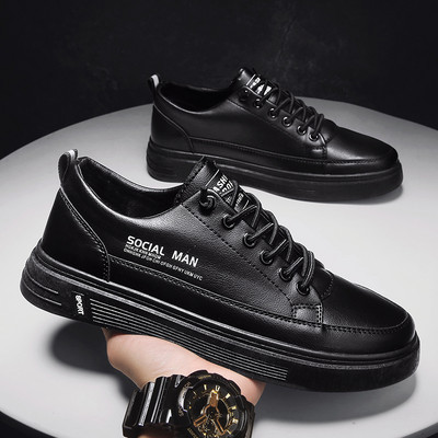 Ikdienas vīriešu kedas ar mežģīnēm un plakanu zoli