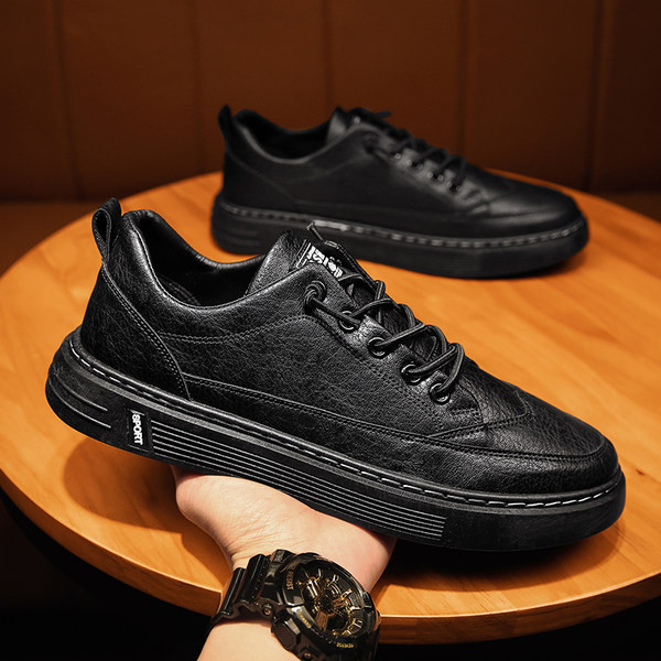 Ikdienas vīriešu kedas ar mežģīnēm un plakanu zoli