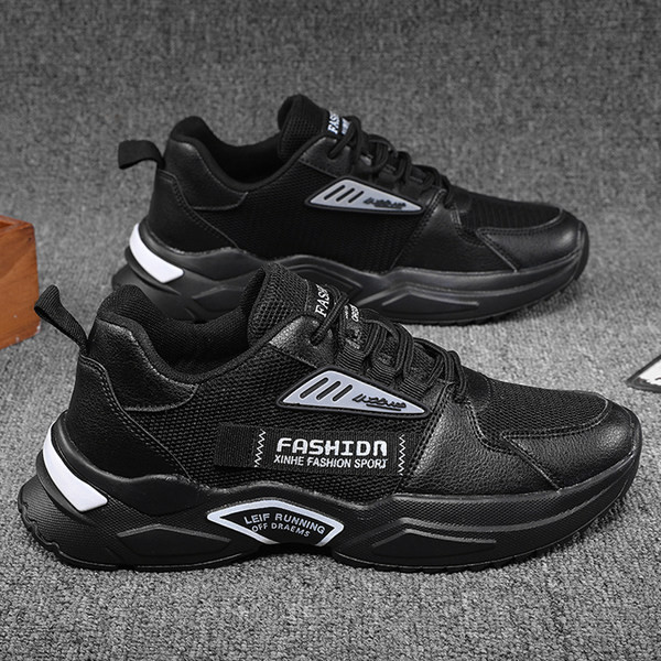 Ikdienas vīriešu vasaras kedas ar raupju zoli