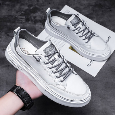 Vīriešu mākslīgās ādas kedas ar krāsainām saitēm un uzrakstu