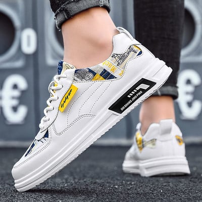 Modernas vīriešu kedas ar apdruku un plakanu zoli vairākās krāsās